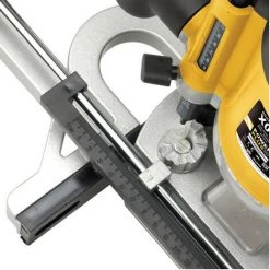 VARO Holzfräse 1500 Watt Mit 12 Fräsköpfen + Koffer -Verkauf von Planfräsen, Nuten und Fasen 44000511 3