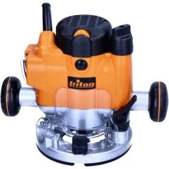 Triton JOF001 Oberfräse 1010 Watt 59 Mm Hub + Anschlag + 6 Tlg. Fräser Set 9 Triton JOF001 Oberfräse 1010 Watt 59 Mm Hub + Anschlag + 6 Tlg. Fräser Set -Verkauf von Planfräsen, Nuten und Fasen 54383780 3